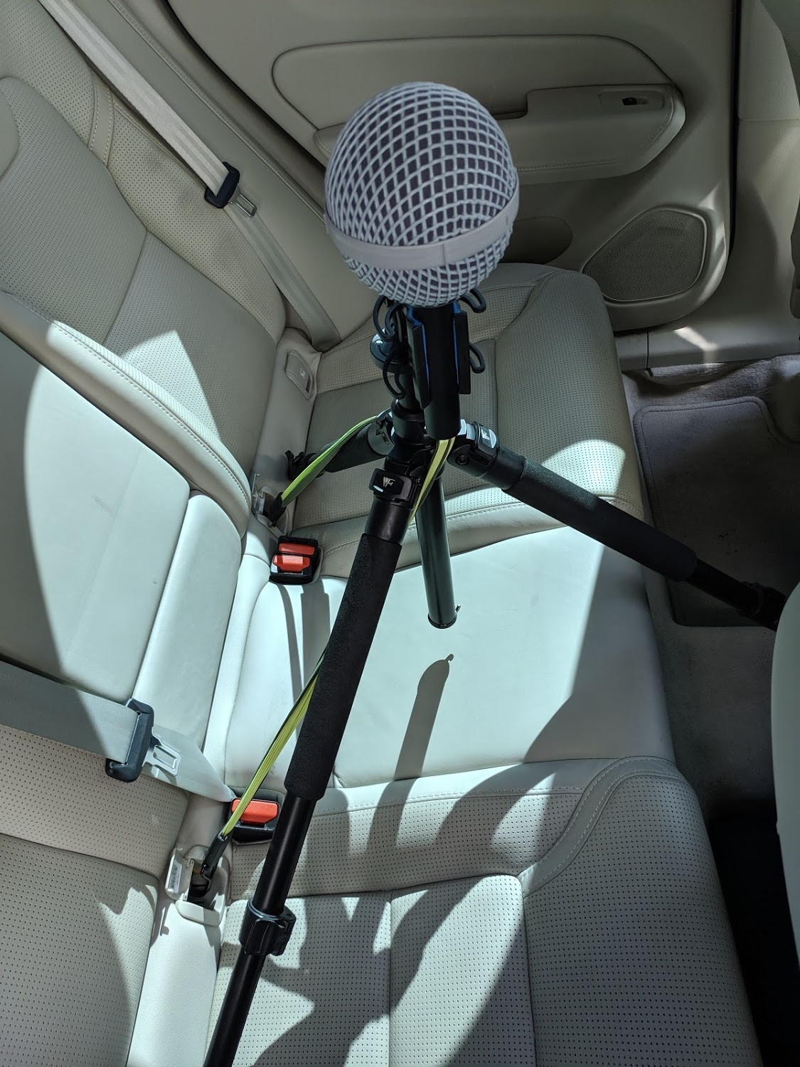 SSL34 Volvo XC60 AWD D4 2019 — field recording