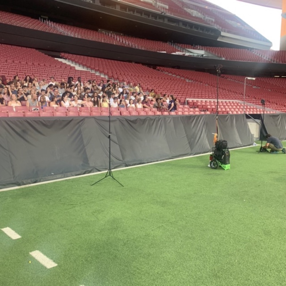SSL52 Audience & Crowd Reactions — field recording